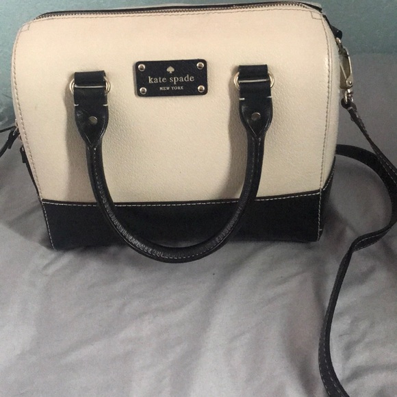 kate spade Handbags - Kate Spade Leather Satchel